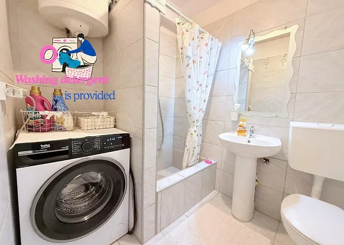 Riverside Near Centre, Balcony And Free Parking 公寓