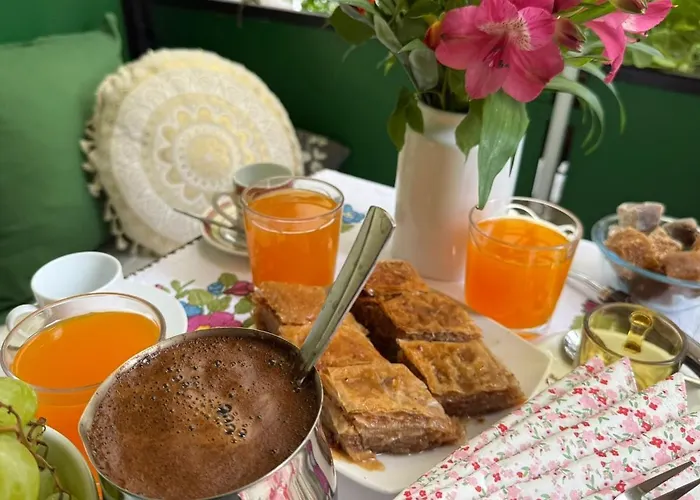 Riverside Near Centre, Balcony And Free Parking 公寓 *